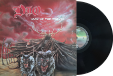 medium-lockupthewolves-vinyl.png